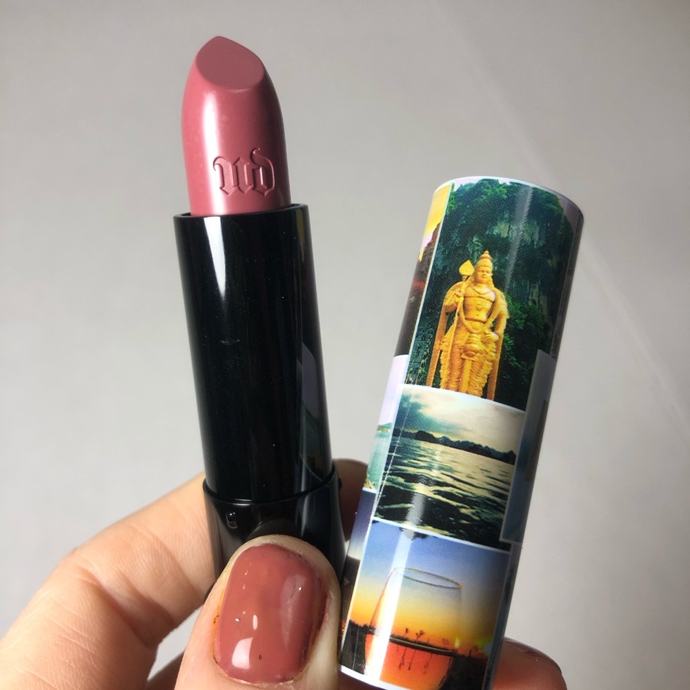 Urban Decay Matte purple lipstick